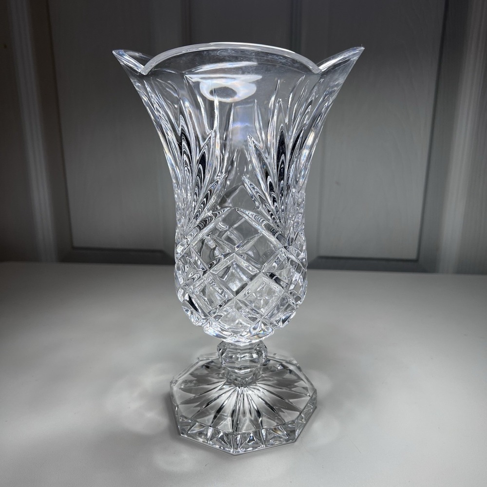 Nortiake Full Lead Crystal Pedestal Scallop Flare Vase Hampton Hall W Germany